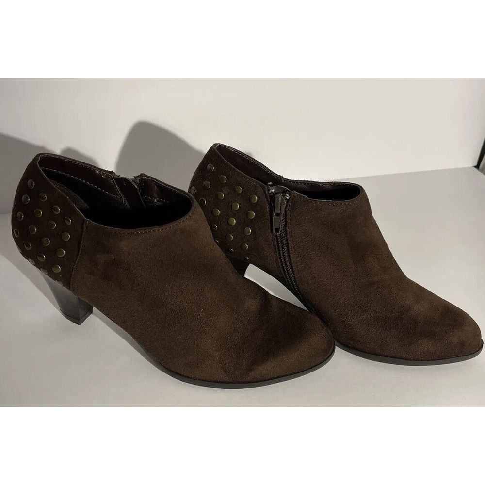 Laura Ashley Shoes Womens 6.5 Brown Lafindon Studded Faux Suede Heel Booties